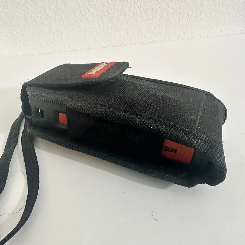 Hilti PD 4 Laser Distance Meter Range Finder w/ Belt Pouch Tested Working